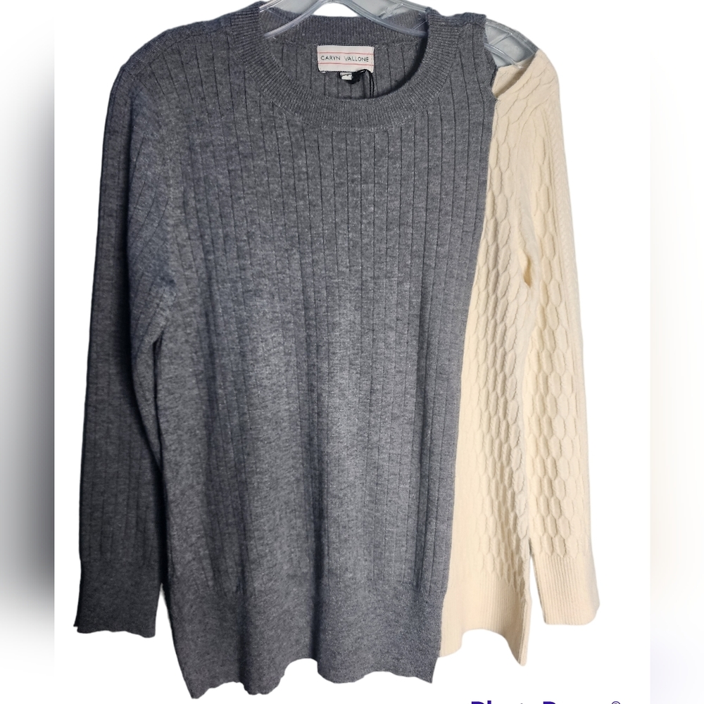 Caryn Vallone women's cream/gray long-sleeved  crewneck sweater size S